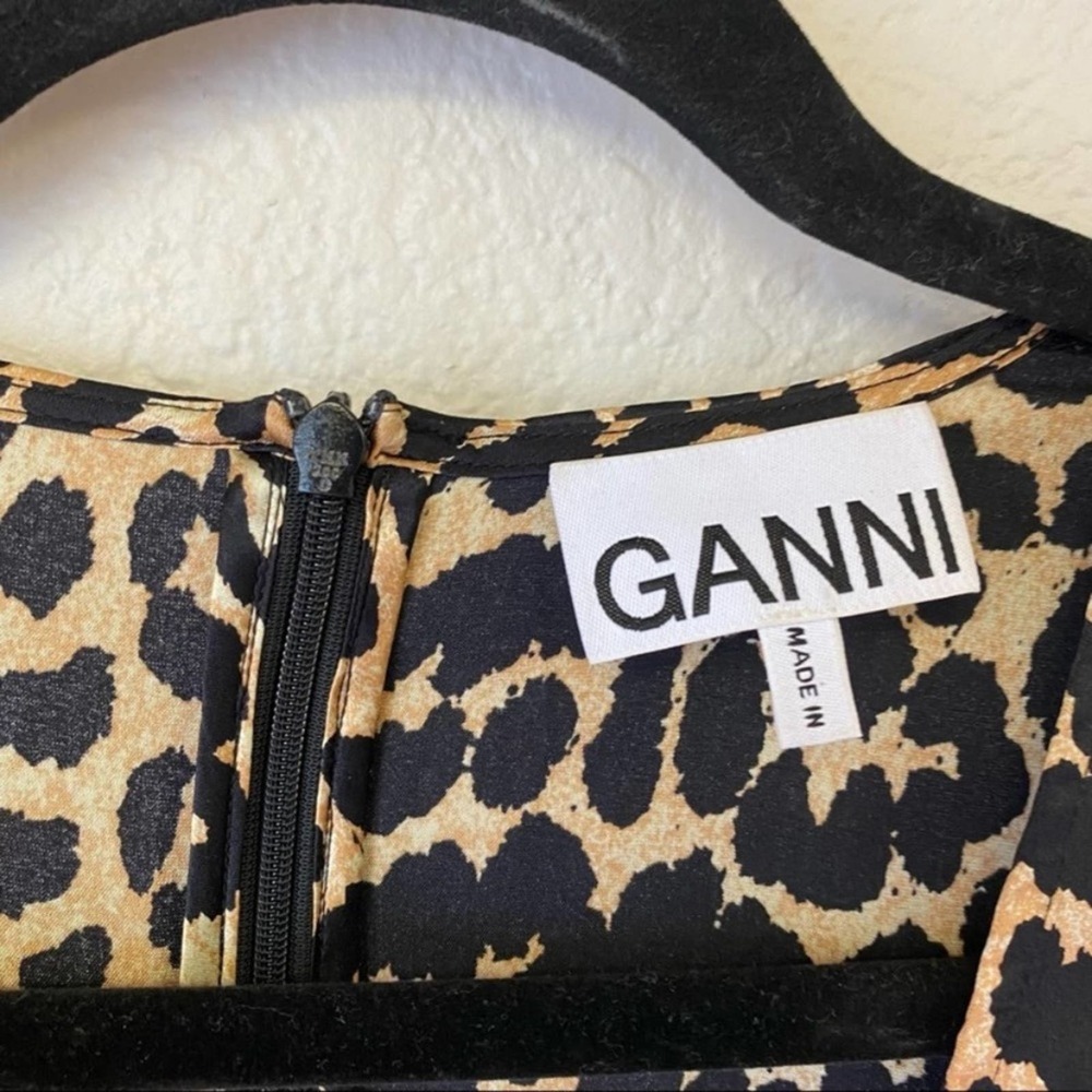 GANNI Leopard Print Silk Satin Blouse Top sz S - Picture 5 of 8
